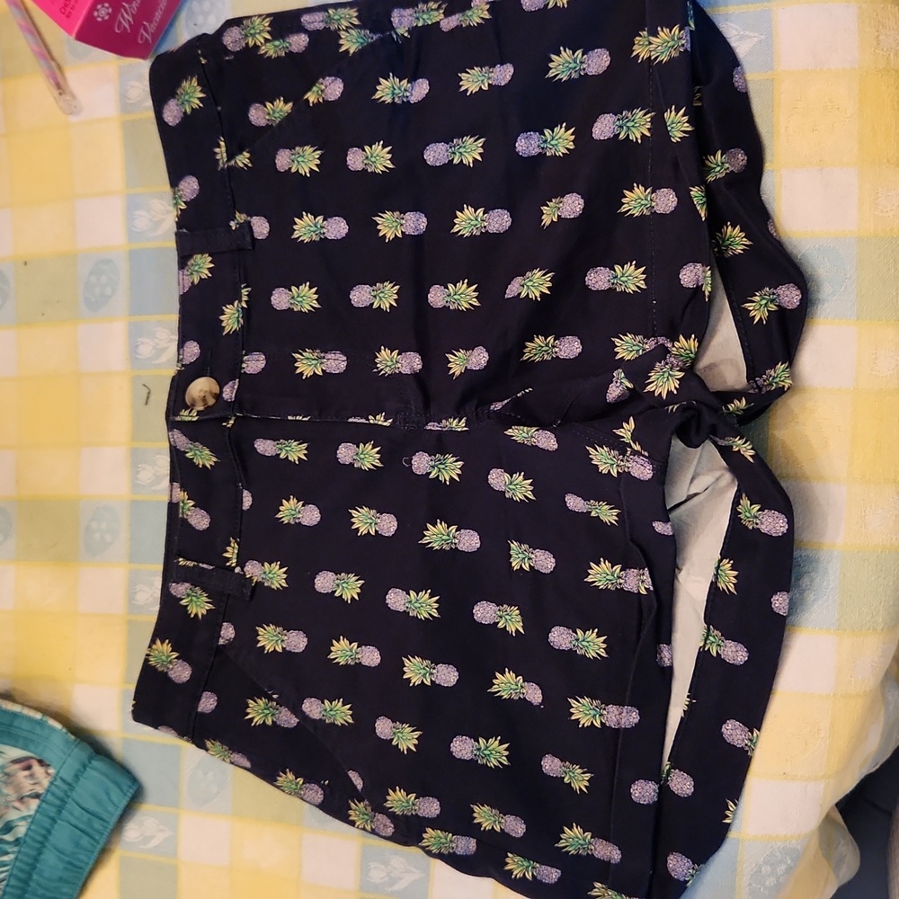 SO Pineapple print shorts